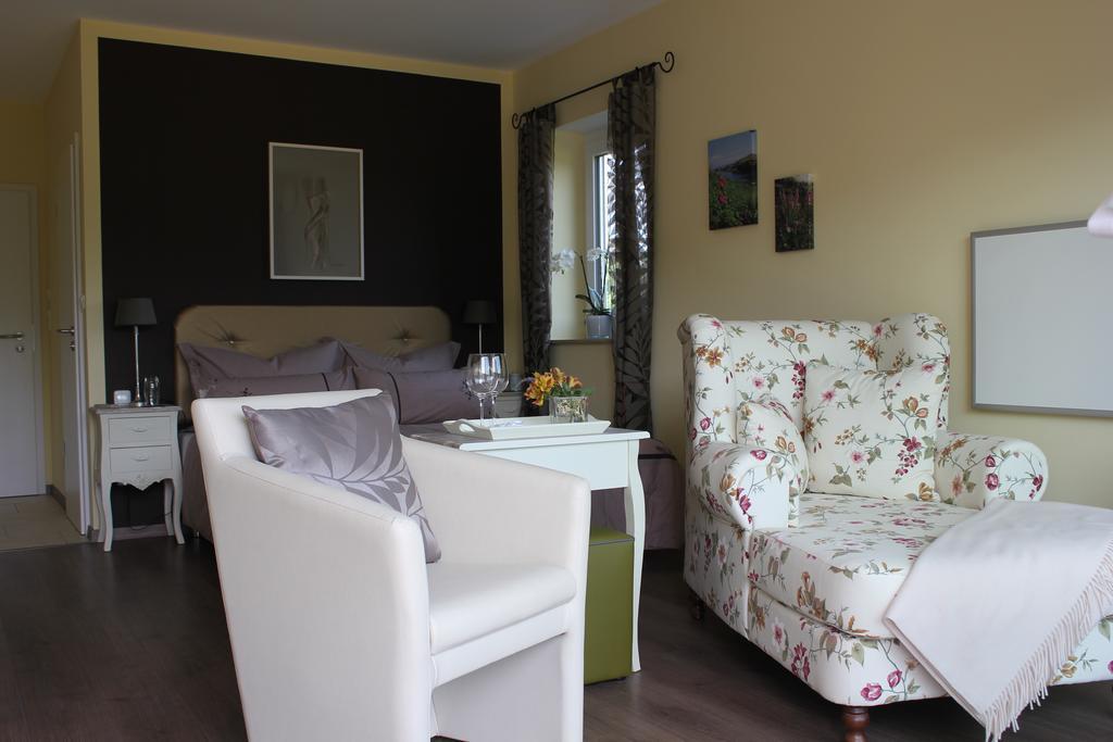 Hotel Haus Kallenberg Herbrechtingen Kamer foto